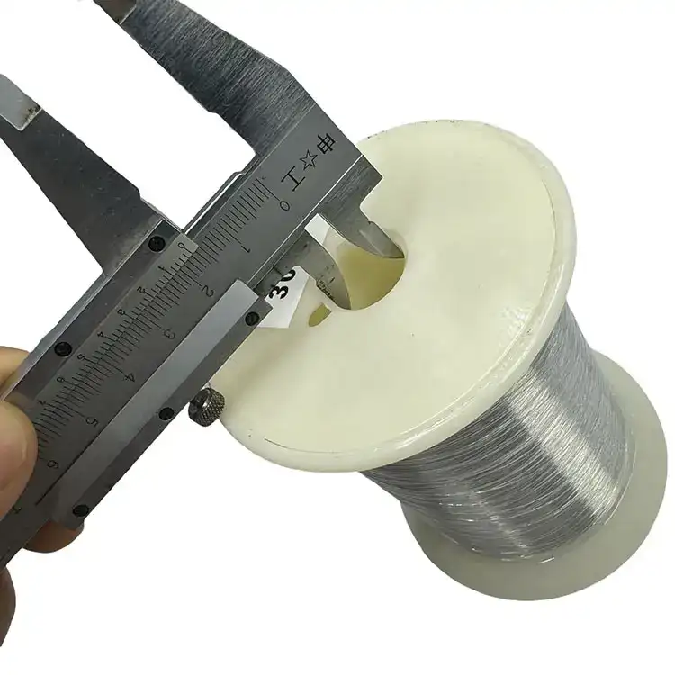 Coarse Titanium Wire detail